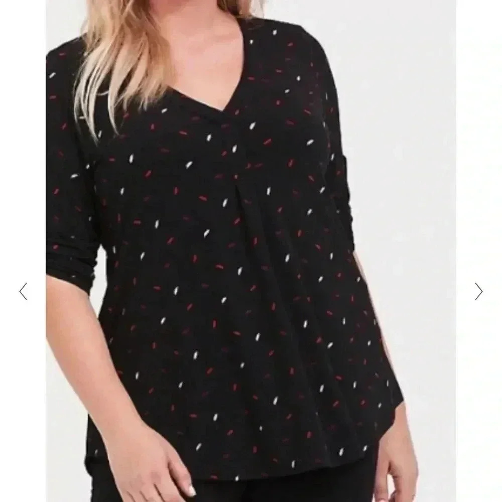 TORRID Studio Knit Blouse size 1